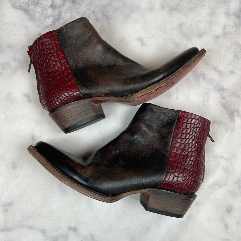 Freebird by Steven Rule Embossed Croc Ankle Booties Boho Western Sz 6